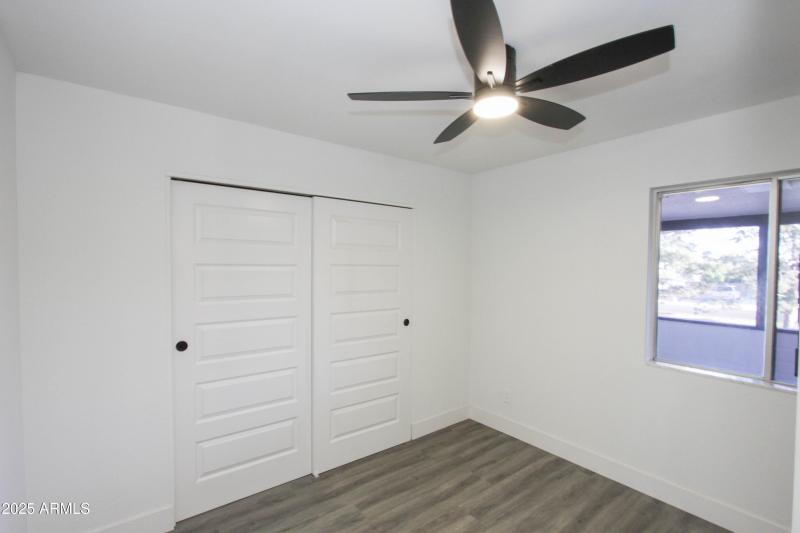 3371 W Grandview Rd-66