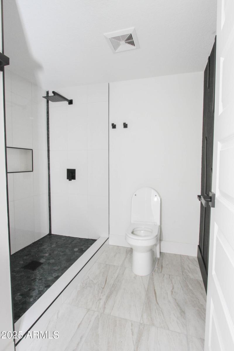 3371 W Grandview Rd-73