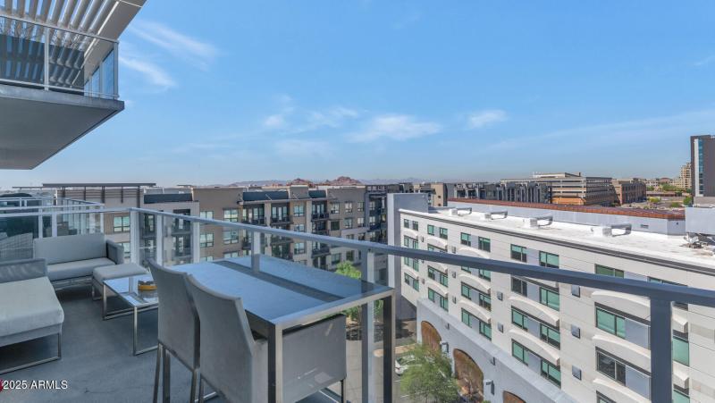 4422 N 75th St-large-018-014-TOD9459-150