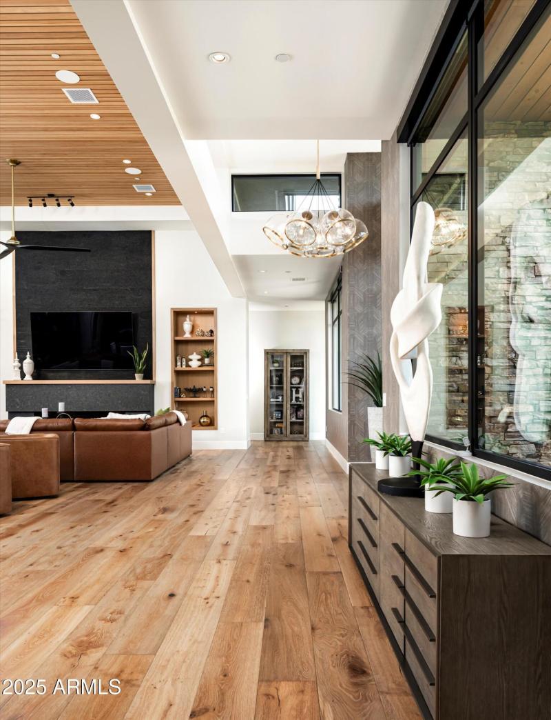 28-8328 E Whisper Rock Trail-28