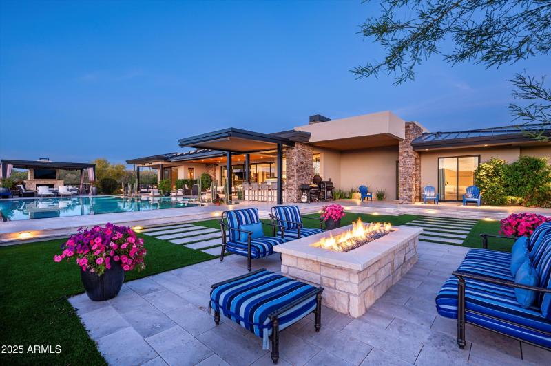 62-8328 E Whisper Rock Trail-62