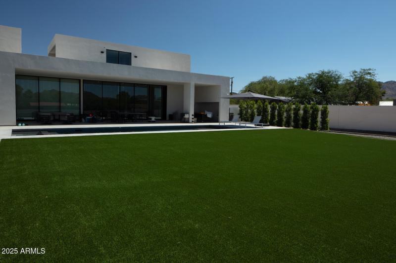 Large Turf Toward Back Patio
