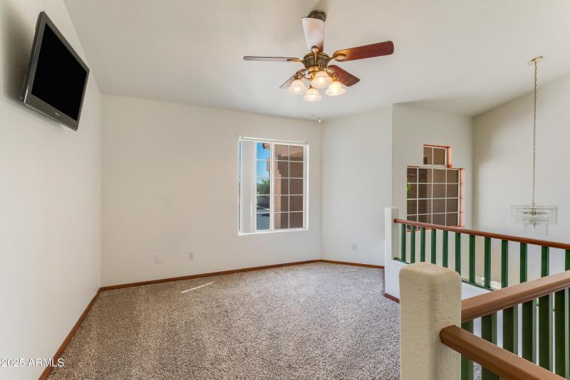 7326 W Pershing Ave-26