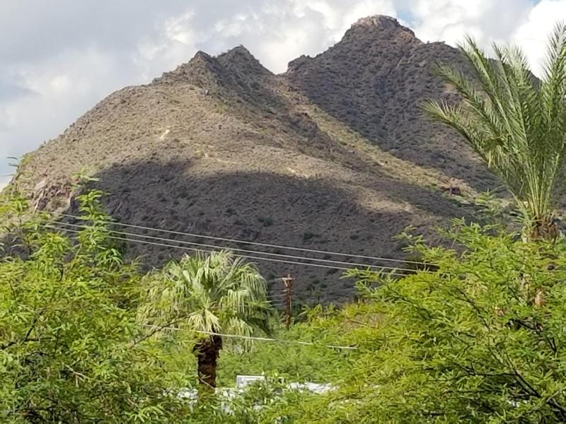 Camelback Mnt-1