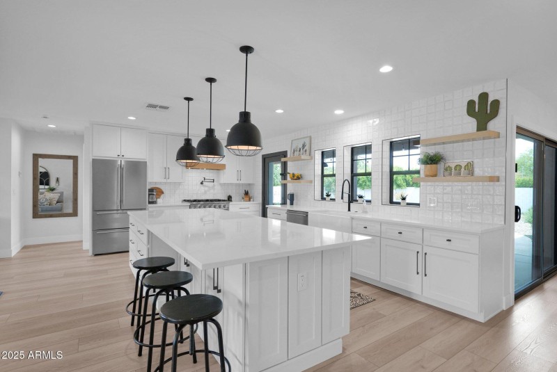 Shaker Style Custom Cabinetry