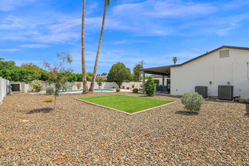 Luxury Turf for Convenience