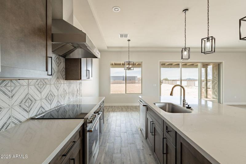 12-web-or-mls-231st-12