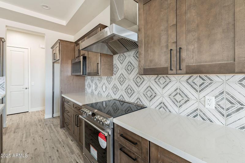 17-web-or-mls-231st-17