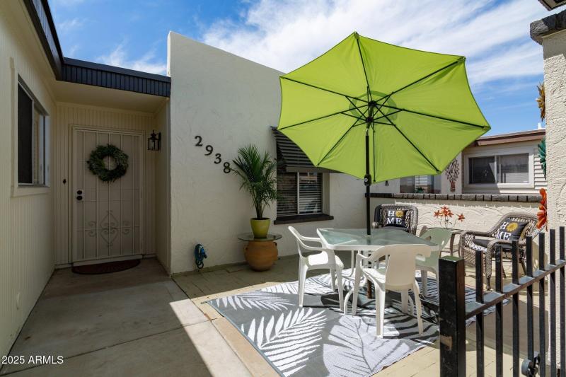 Country Club Way (1).jpg-SMALL