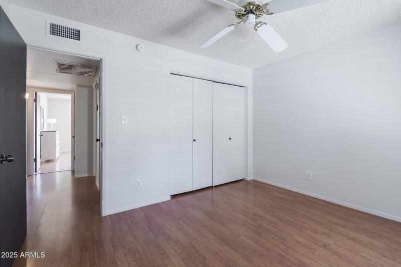 Country Club Way (9).jpg-SMALL