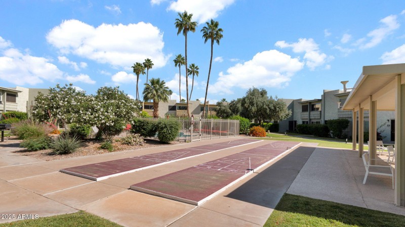 4-web-or-mls-P1321571