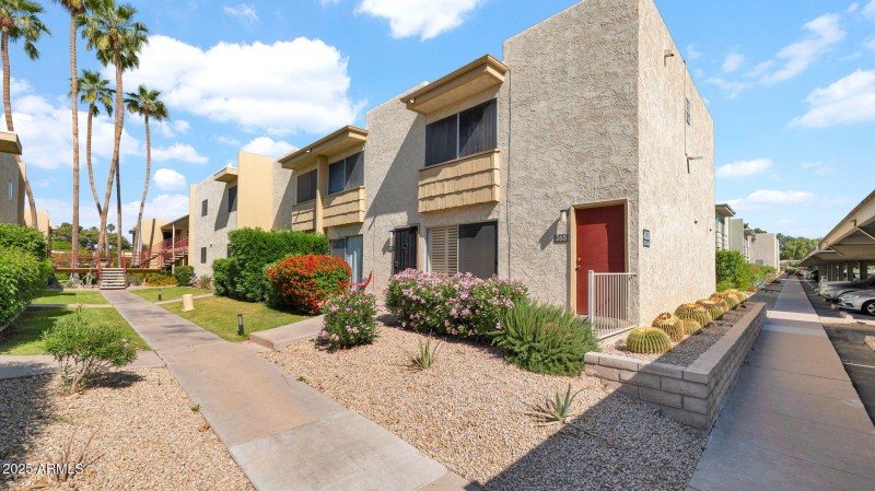 11-web-or-mls-P1321565