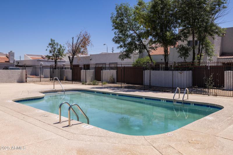 4775_W_Mission_Ln_19