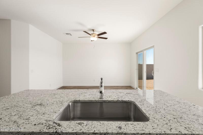 Southwest_Amado _D_R_009