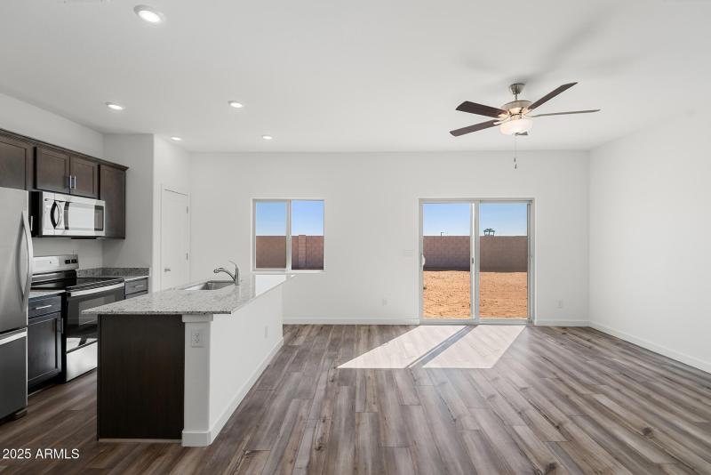 Southwest_Amado _D_L_005