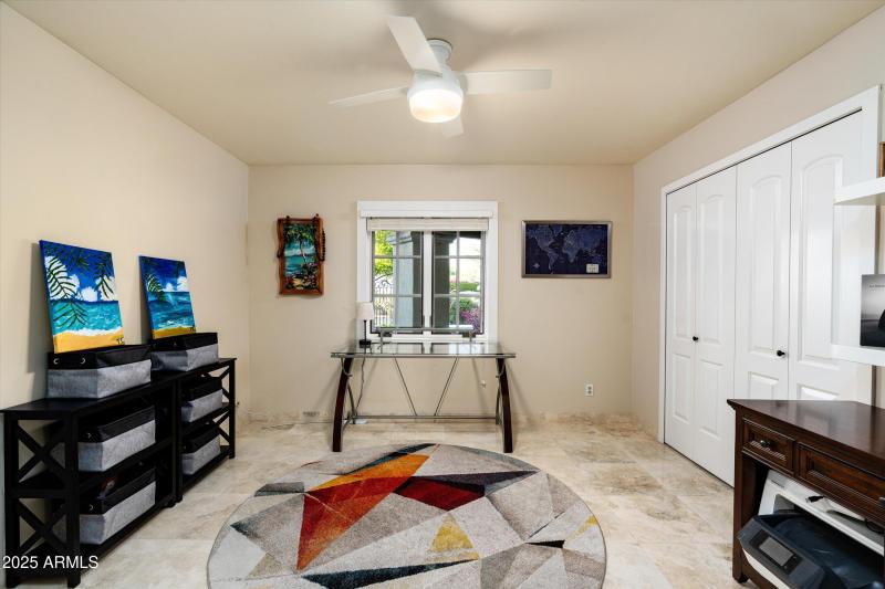 39-3901 E San Miguel Ave (39 of 91)