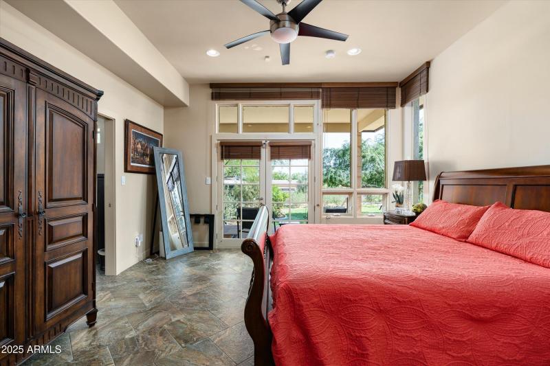 48-3901 E San Miguel Ave (48 of 91)