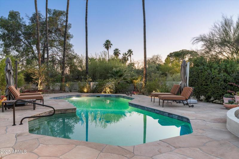 61-3901 E San Miguel Ave (61 of 91)