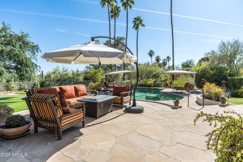 75-3901 E San Miguel Ave (75 of 91)