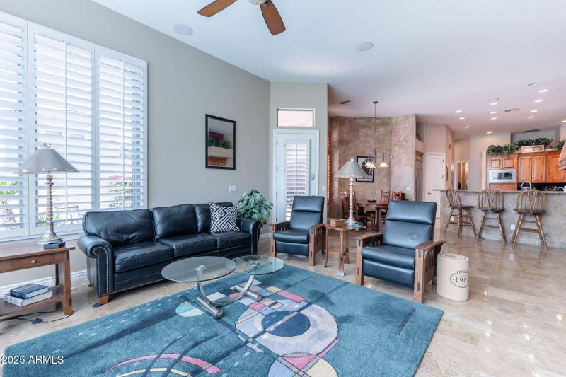 17-web-or-mls-Mountain Stone-17