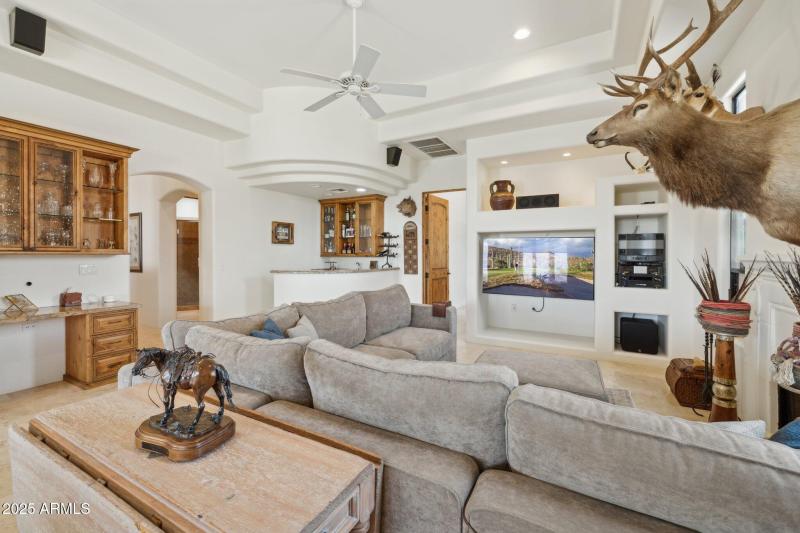 23-web-or-mls-29717-n-141st-pl