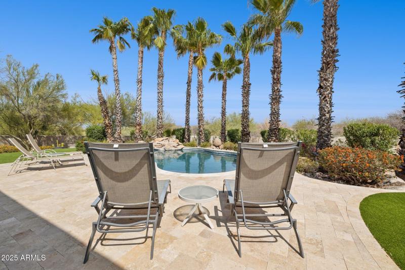 49-web-or-mls-29717-n-141st-pl