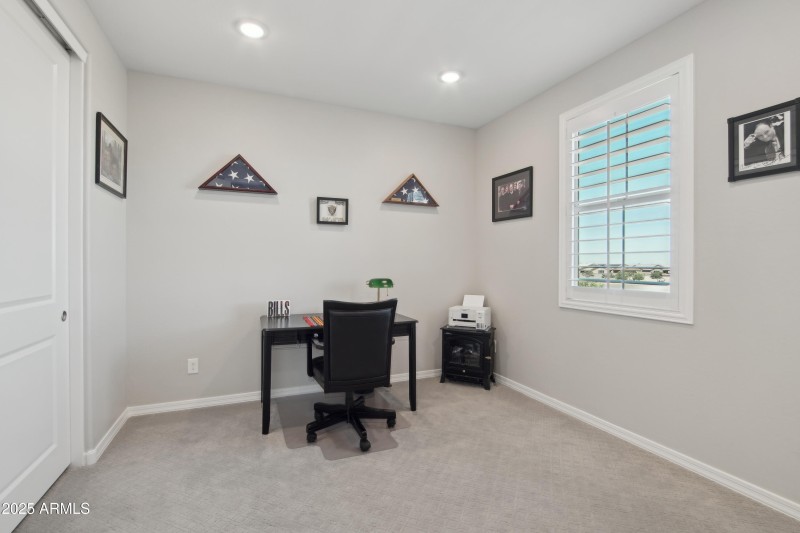 15-print-N Pioneer Dr-2604-015