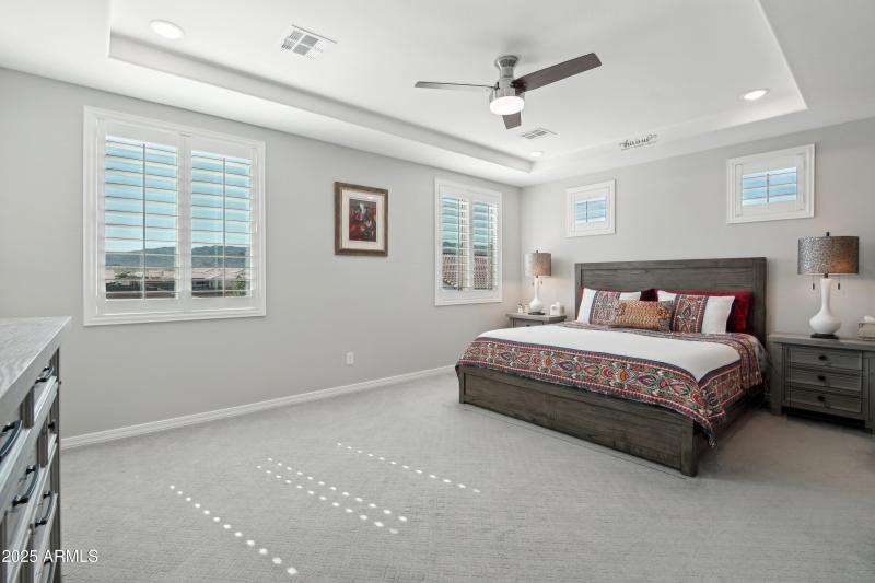 23-print-N Pioneer Dr-2604-023