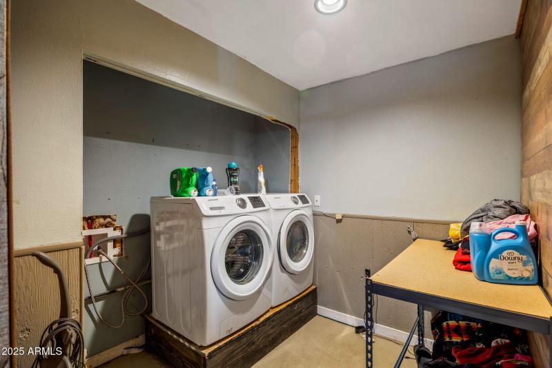 541WDueceOfClubs-ShowLowAZ-25