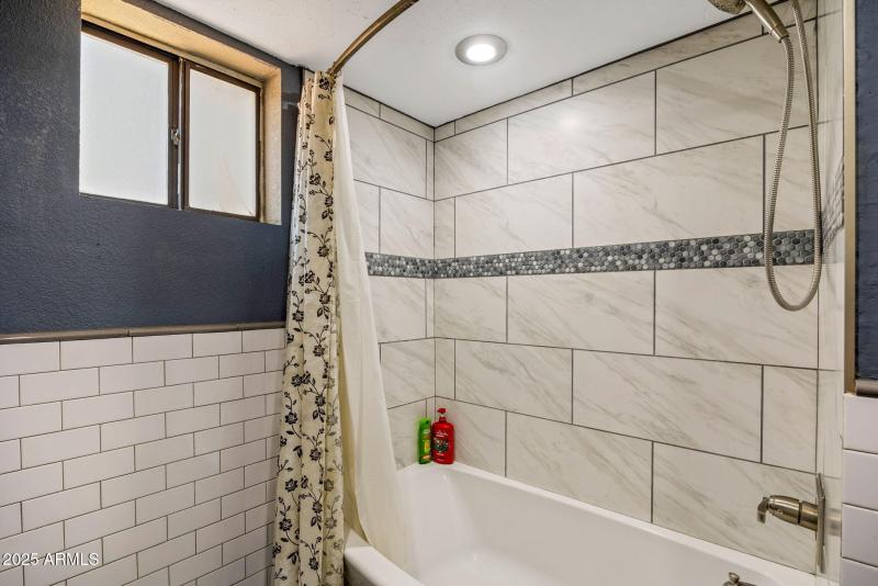 541WDueceOfClubs-ShowLowAZ-21