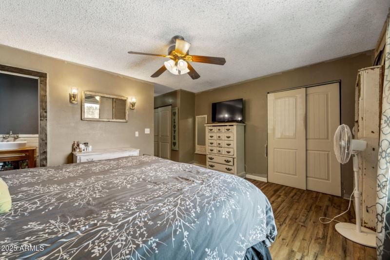 541WDueceOfClubs-ShowLowAZ-16