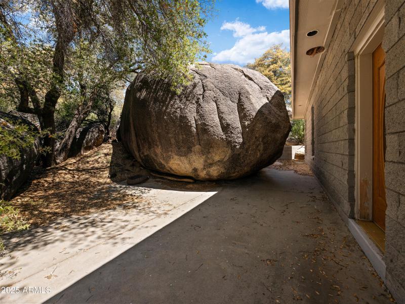 22891 S Lakewood Dr-6