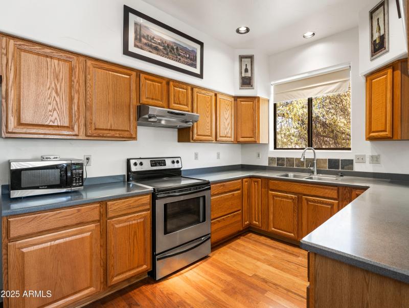 22891 S Lakewood Dr-21