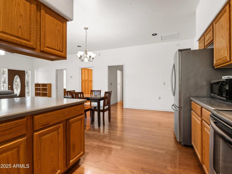 22891 S Lakewood Dr-22