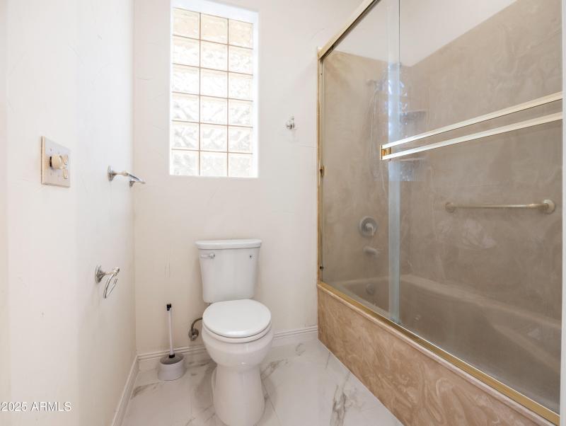 22891 S Lakewood Dr-25