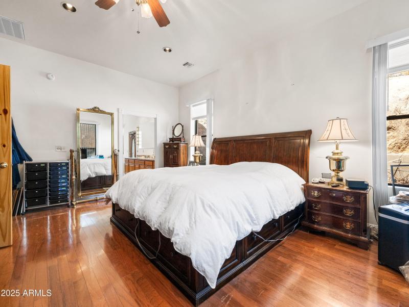 22891 S Lakewood Dr-50