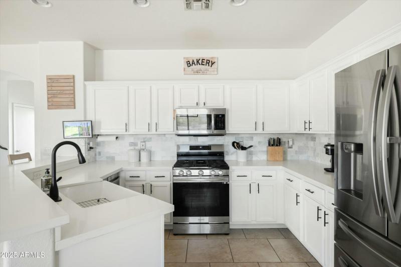 Remodeled Kitchen & Gas Range