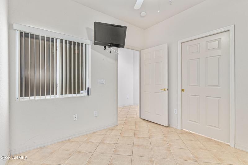 24 - Superstition Springs