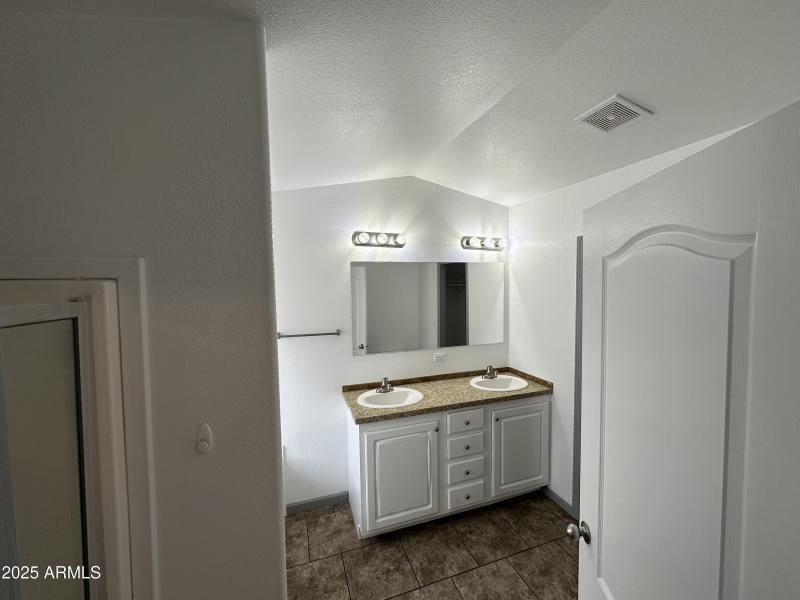 IMG_4989 Master Bath