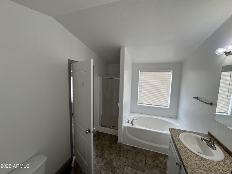 IMG_4990 Master Bath view 2