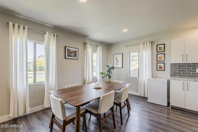 35-web-or-mls-Windsor-16