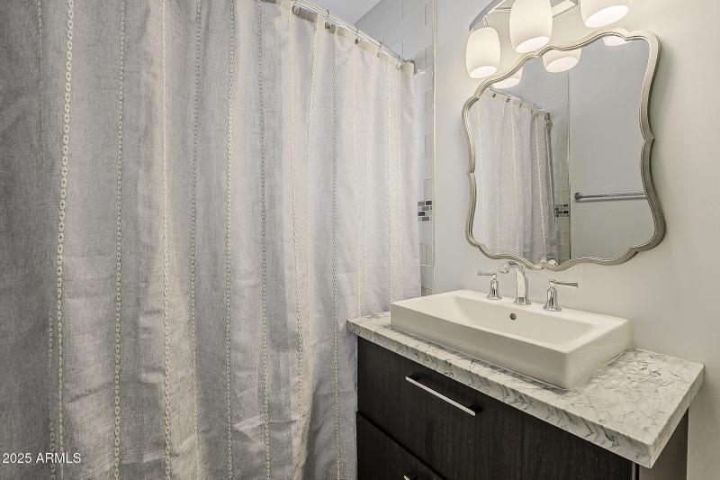 64-web-or-mls-Windsor-45