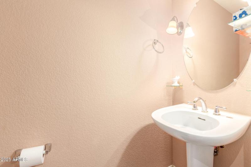 28 Hope Guest half bathroom