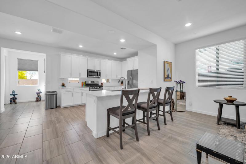 16593 W Alameda Rd-4