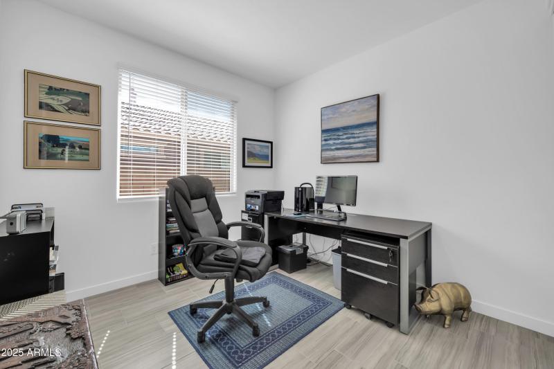 16593 W Alameda Rd-25