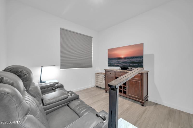 16593 W Alameda Rd-26