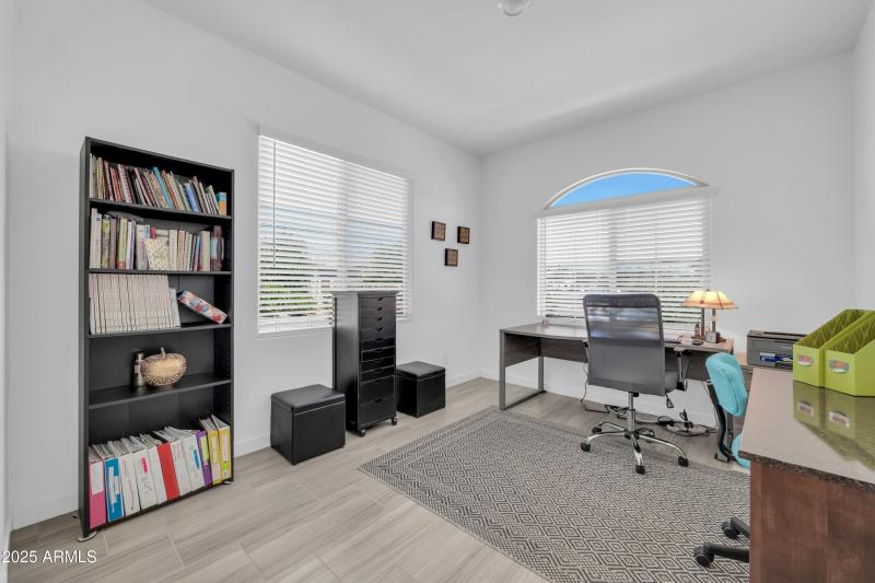 16593 W Alameda Rd-30