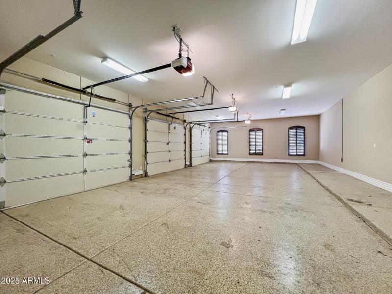 57) 56673-681101ce6960d