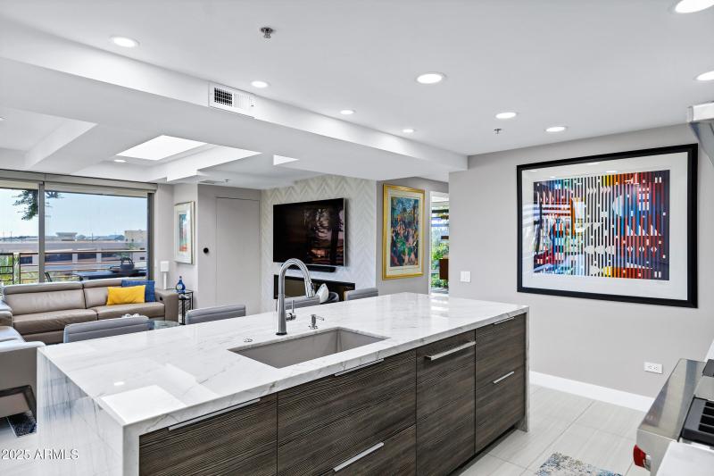 Beautifully Remodeled Kitchen