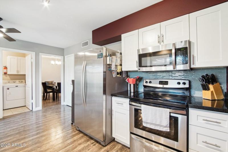 12-web-or-mls-W Santa Fe Dr-2904-012